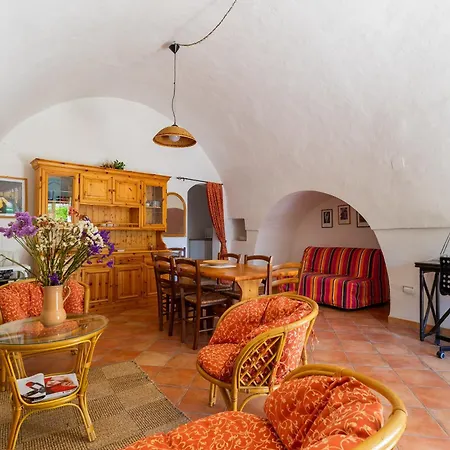 Holiday home Casetta Andrea Nel